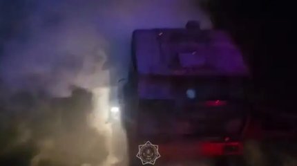 ШҚО-да тас жолда КАМАЗ өртенді