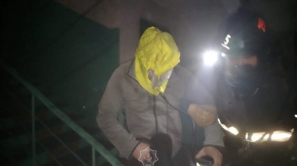 Десятки петропавловцев эвакуировали из-за соседа-курильщика