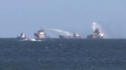 Нефтяной талкер загорелся в Балтийском море
