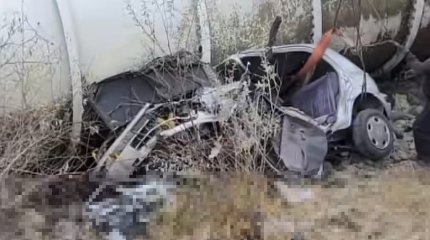 Три человека погибли и трое пострадали в Текели