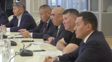 Мәжіліс депутаттары маңғыстаулықтарды толғандырған мәселелермен танысты