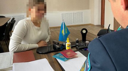 Казахстанку с двойным гражданством выдворили из страны в Костанайской области