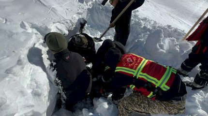 Қырғызстанда қар көшкінінен соң алты адамның денесі табылды