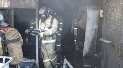 Пожар на территории АЗС произошел в Караганде