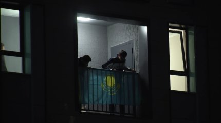 Алматыда "Менің елім-менің туым" шарасына 1000-нан астам ерікті  атсалысты