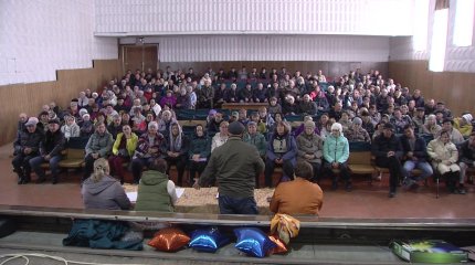 "Ни зарплат, ни пенсионных отчислений": 250 пайщиков Акмолинской области жалуются на условия труда