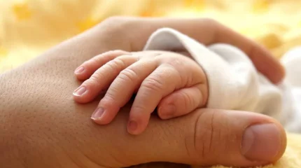 Пассажирка из Шымкента родила в поезде по дороге в Астану