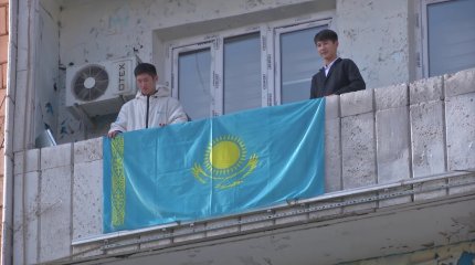 «Менің елім - менің туым» акциясы Таразда  жалғасын тапты