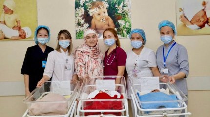 Республика күні қарсаңында елордада үшем дүниеге келді