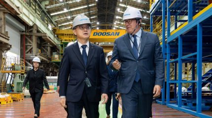 Строительство АЭС обсудили глава Минэнерго и корейские компании