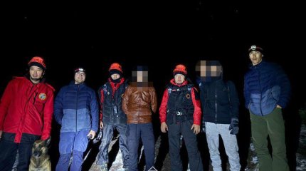 Двух юных туристов пришлось спасать в горах Алматы