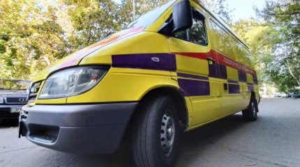 Павлодарлық көшеде жедел жәрдем көлігінің қатысуымен жол-көлік оқиғасы болды