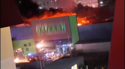 Пожар в ТРЦ Атырау: очевидцы рассказали подробности ЧП