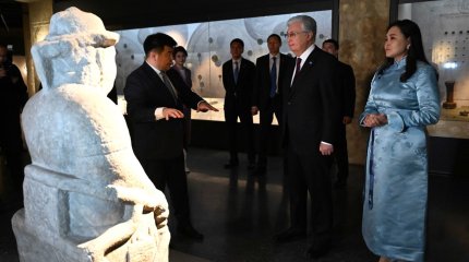 Токаев посетил Национальный музей Чингисхана