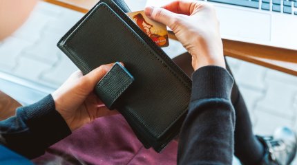 КАК ВЫБРАТЬ ПЛАТЕЖНУЮ СИСТЕМУ ДЛЯ ИНТЕРНЕТ-МАГАЗИНА: КЛЮЧЕВЫЕ МОМЕНТЫ