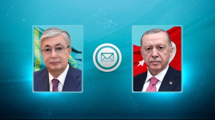 Токаев поздравил Эрдогана с Днем Республики