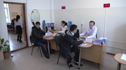 Павлодарда  биыл 80-нен астам адам  мемлекеттік қыметті тастап кеткен