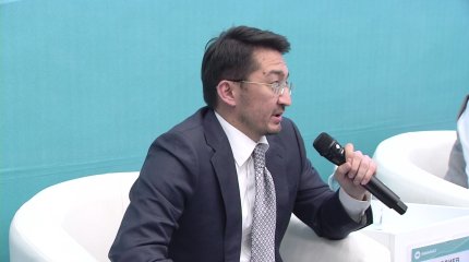 "Біздің ауданда шешілмей жатқан халықтың мәселесі көп", - депутат