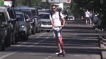 Закон об электросамокатах: соблюдают ли правила алматинцы?