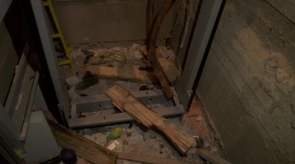 В строящемся доме в Караганде сорвался лифт: погиб рабочий