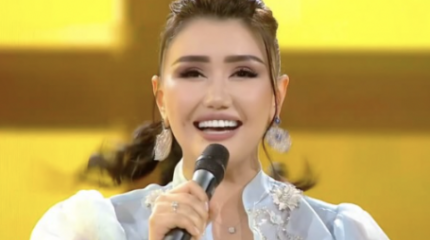 Танымал әнші Зарина Омарова он жылдан кейін сахнаға қайта оралды