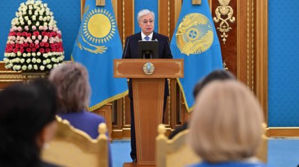 Токаев вновь высказался о вреде Интернета для школьников