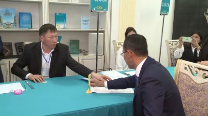 "Референдум – Қазақстанның демократиялық дамуындағы маңызды қадам", - М.Әшімбаев