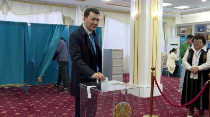 Сегодняшний референдум очень важен для определения перспектив экономического развития нашей страны, - Е. Карин