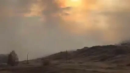 Гигантский степной пожар охватил два региона, есть пострадавшие, сельчан эвакуируют