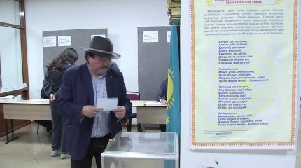 "Референдумға қатысу - азаматтық парыз",- Ұ.Есдәулет