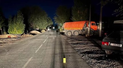 Ақтөбеде скутер мінген екі жігіт қаза тапты