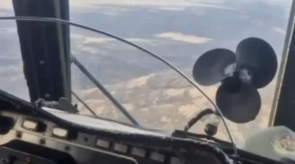 Военные лётчики помогают в тушении пожара, бушующего в Павлодарской и Карагандинской областях