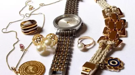 Шымкентте ломбардты тонамақ болған қарулы адамға қос жасөспірім тап берді