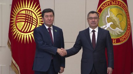 Мәжіліс төрағасы Ерлан Қошанов Қырғызстан Республикасының Президенті Садыр Жапаровпен кездесті