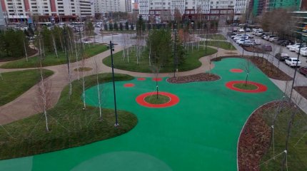 Қаланың қақ ортасында бос жатқан жерге саябақ салынды