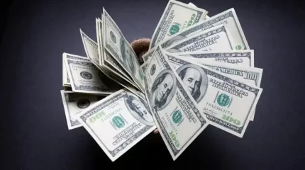 Доллар қымбаттап жатыр