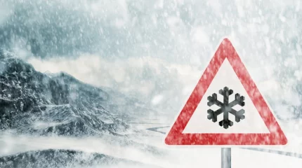 Штормовое предупреждение объявлено в 14 областях Казахстана во вторник, 12 ноября