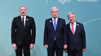 Қасым-Жомарт Тоқаев Дүниежүзілік климат саммитіне қатысу үшін Баку олимпиадалық стадионына барды