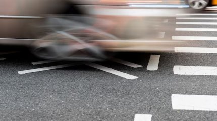 Павлодарда жол апатынан 1 айлық сәби көз жұмды