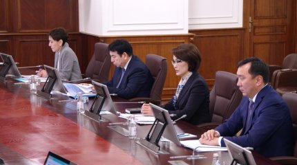 "Көктемгі егіс және жиын-терім жұмыстарына  дихандар  желтоқсан айынан бастап қаржыландырылады",- О.Бектенов