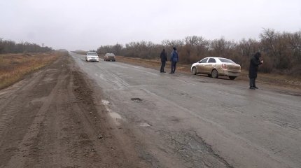 Члены партии «AMANAT» проверили состояние дорог в Западно-Казахстанской области
