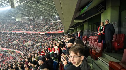 Мемлекет басшысы Puskas Arena Park стадионында футбол көруде