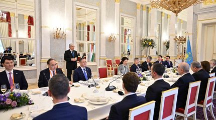 Мемлекет басшысы Мажарстан Президенті Тамаш Шуйокпен кездесті