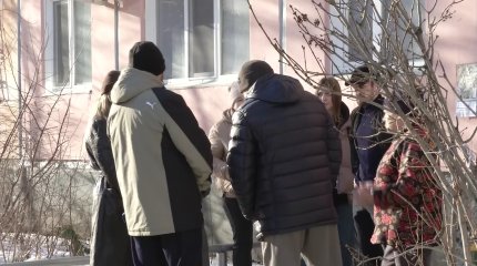 Подвал дома в центре Павлодара заливает нечистотами