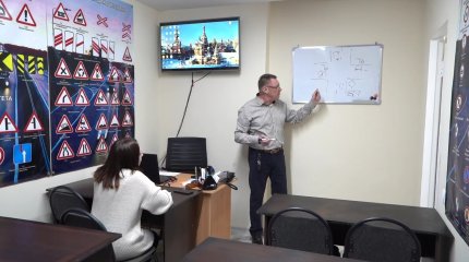 Сертификаты об окончании автошкол переводят в электронный формат: владельцы автошкол возмущены новшеством