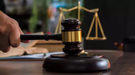 Таиландта кемі он адамды өлтірді деп айыпталған әйел өлім жазасына кесілді