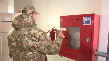 Ақтөбеде ТЖД қызметкерлері хостелдер мен жатақханаларда рейд жүргізді