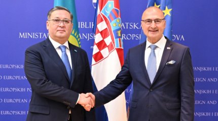 Глава МИД Мурат Нуртлеу прибыл в Хорватию с первым в истории Казахстана официальным визитом