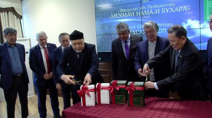 Тарихи маңызы бар кітаптар қазақ және орыс тілдеріне аударылды