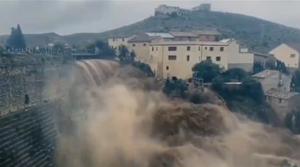 Один из районов Испании спасла от наводнения древнеримская плотина